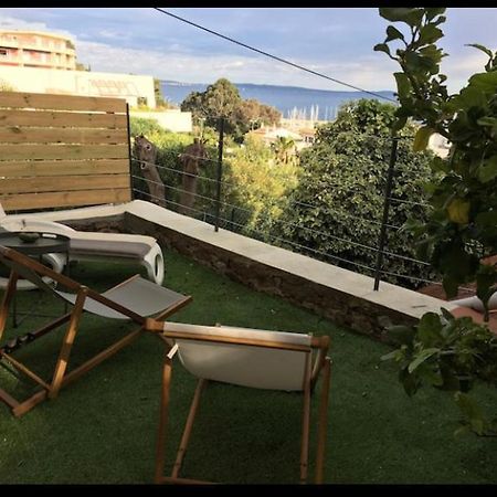 Chalet Les Mimosas Le Lavandou Exteriör bild